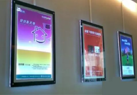 腾冲什么是超薄灯箱?