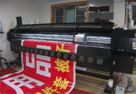 腾冲喷绘广告分辨率是多少？