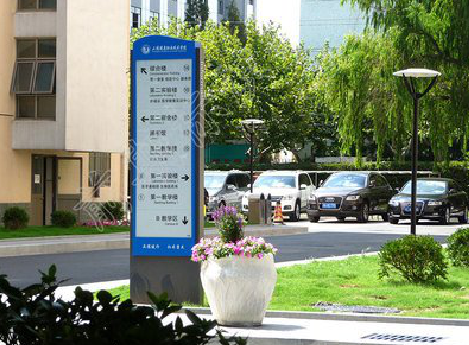 腾冲哪些因素影响宣传栏的制作？